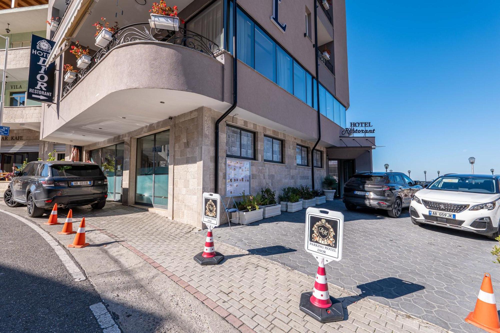 Hotel Dior Крує Екстер'єр фото