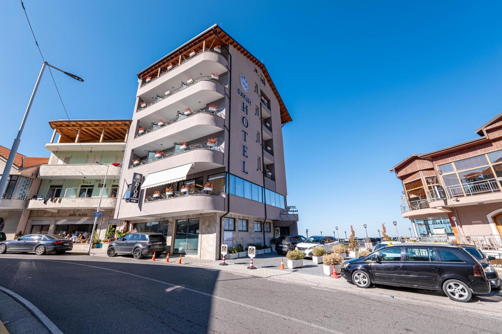 Hotel Dior Крує Екстер'єр фото