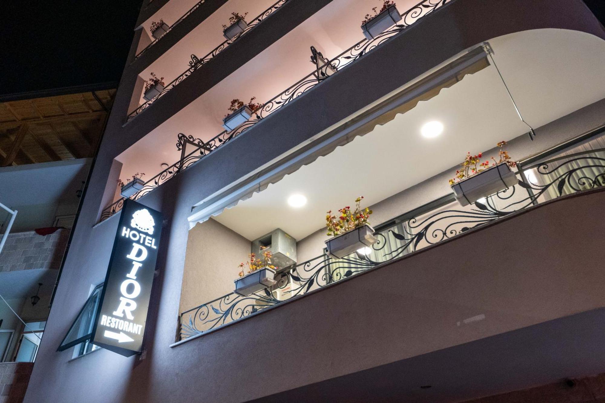 Hotel Dior Крує Екстер'єр фото