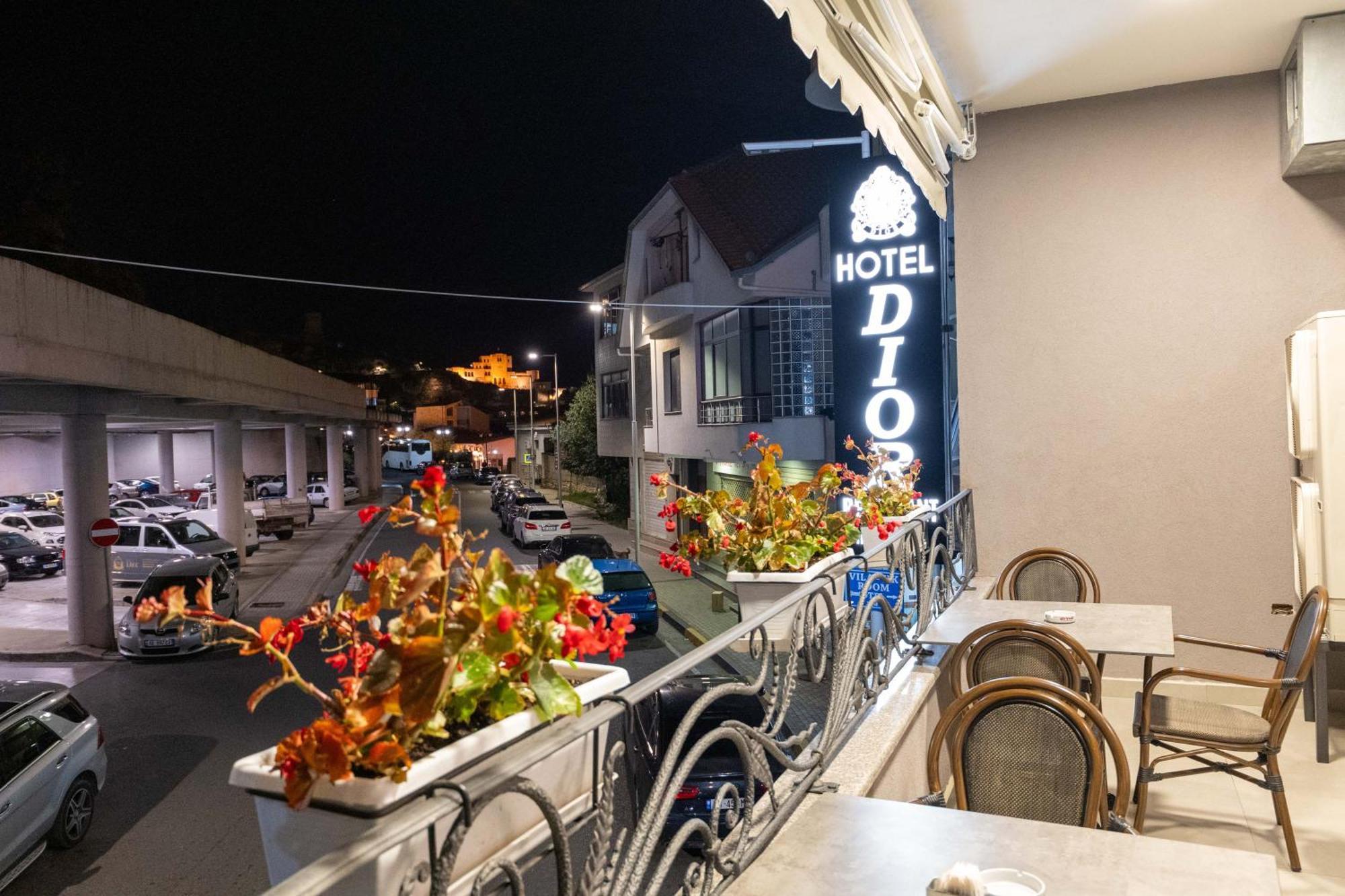 Hotel Dior Крує Екстер'єр фото