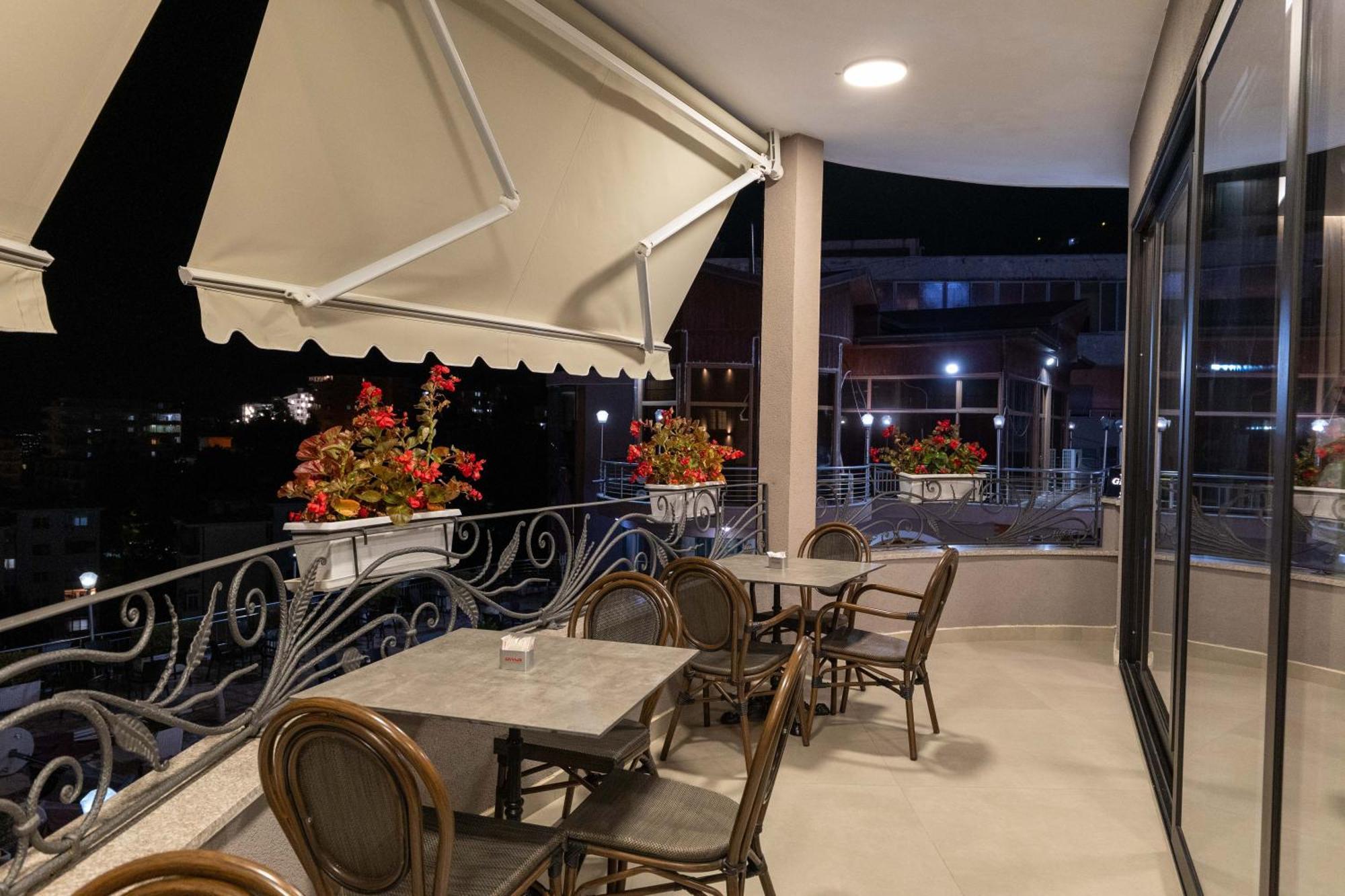Hotel Dior Крує Екстер'єр фото