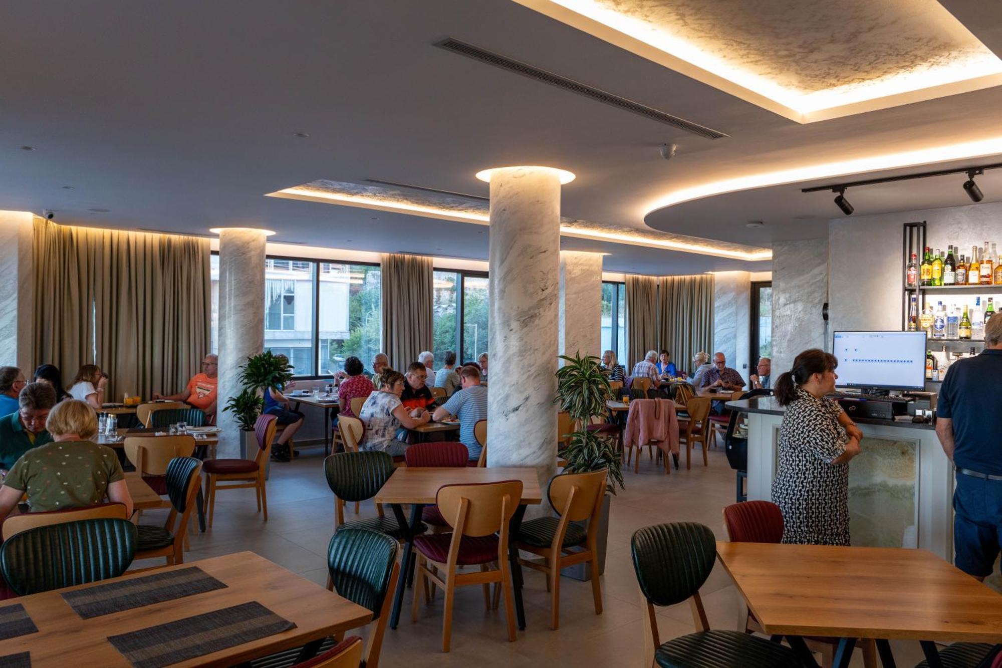 Hotel Dior Крує Екстер'єр фото