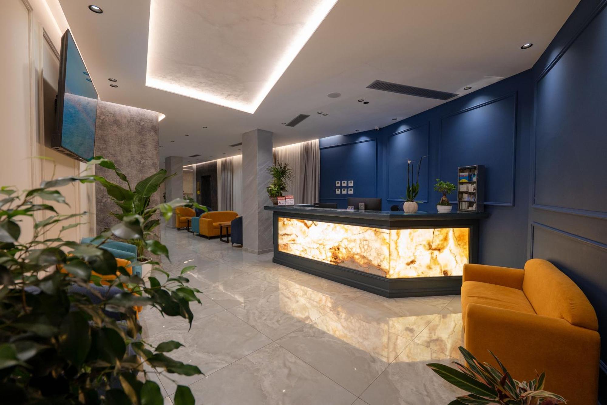 Hotel Dior Крує Екстер'єр фото